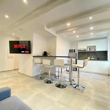 Apartment L'esperance 2 By Scls Locations